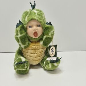 Geppeddo Cudle Kids Leon Leopard plush doll